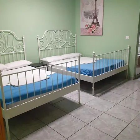 Tenerife Hostel Хостел *